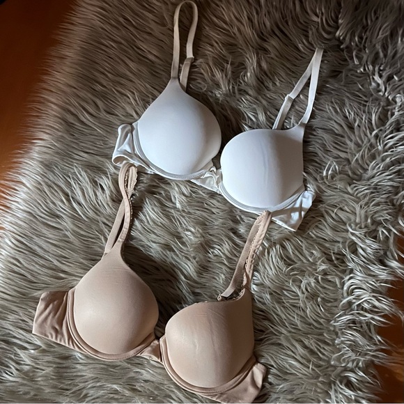 2! VS perfect shape bras 32B - Picture 2 of 5